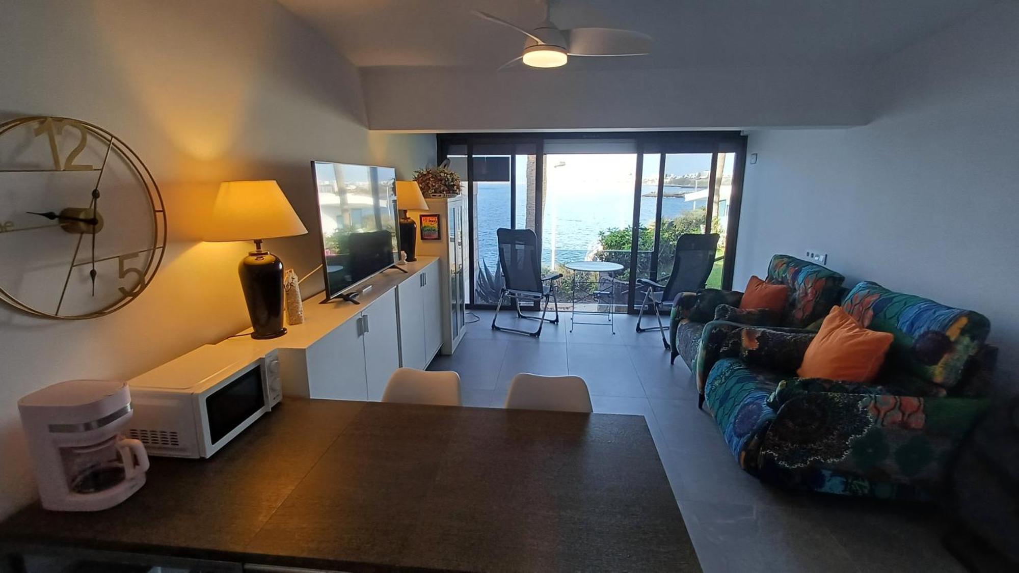 Bungalow Uno - Front Line Of Ocean San Bartolomé Ngoại thất bức ảnh