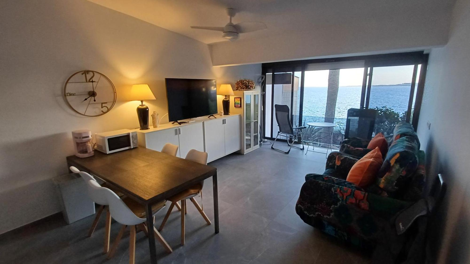 Bungalow Uno - Front Line Of Ocean San Bartolomé Ngoại thất bức ảnh